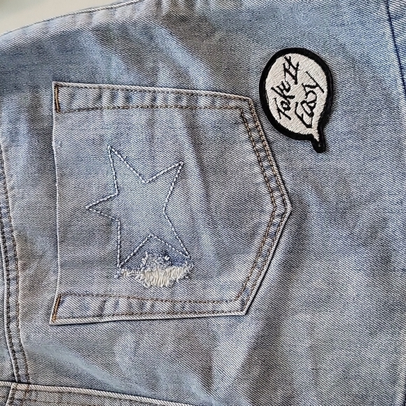 Y2K Patch Denim Mini Skirt Sz 6 Juniors Distressed Quote Embroidery NWT - Picture 7 of 8
